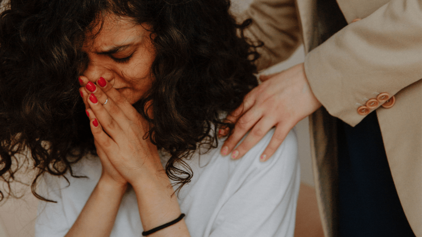 Girl Upset - Suicide Prevention Resources Girl Upset - Suicide Prevention Resources